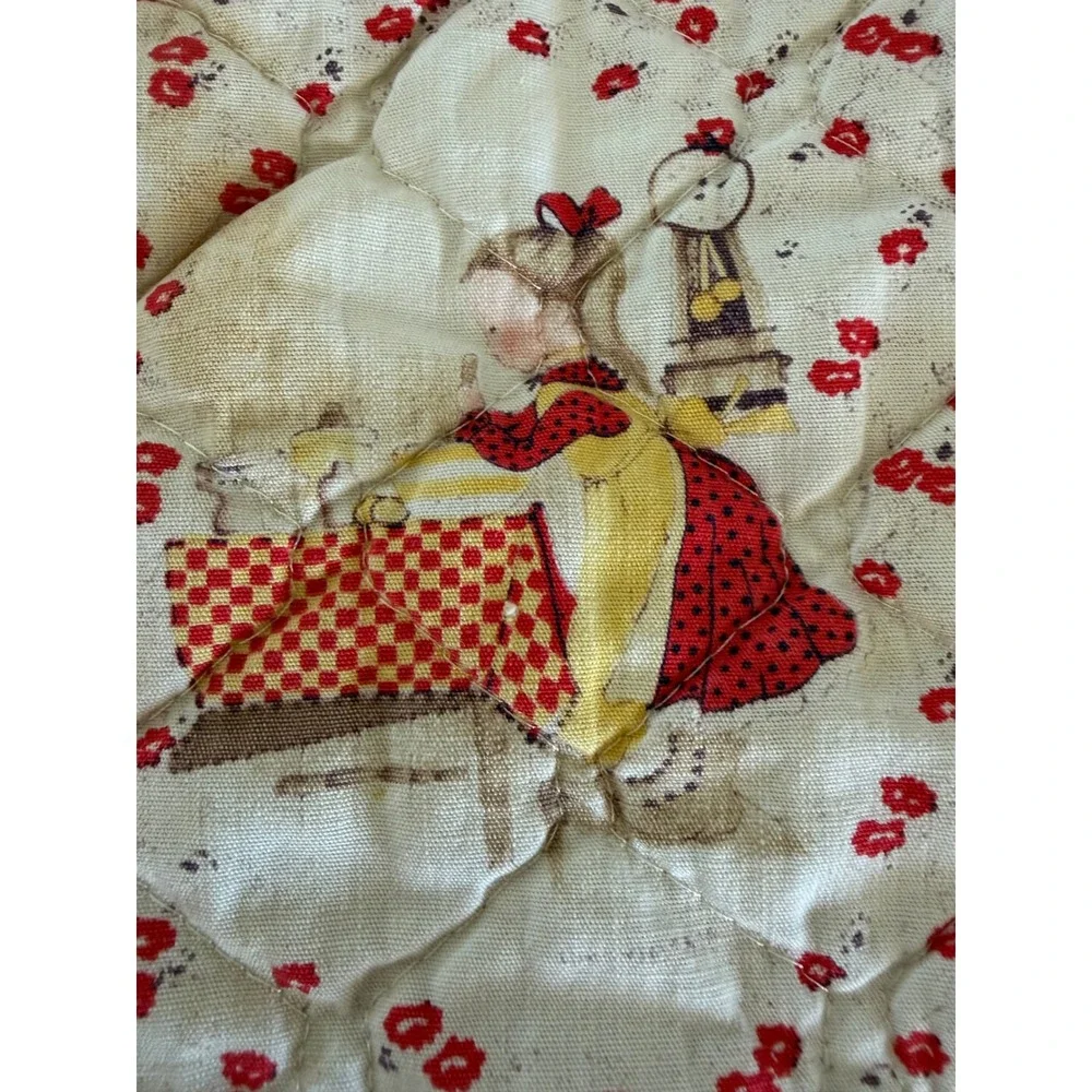 Unbranded Baby Quilt Unisex 49x42 White Red Good Vintage Children Task Print